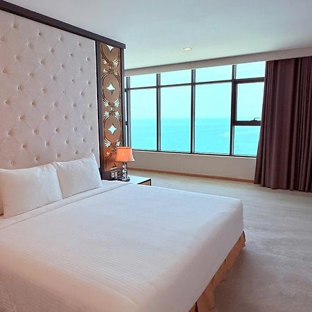 Muong Thanh Luxury Nha Trang Hotel Exterior foto