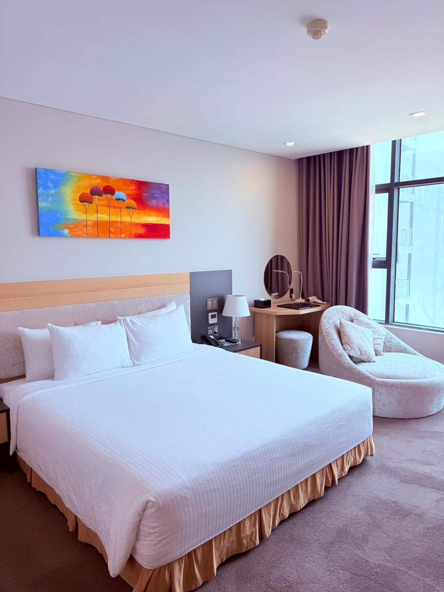 Muong Thanh Luxury Nha Trang Hotel Exterior foto